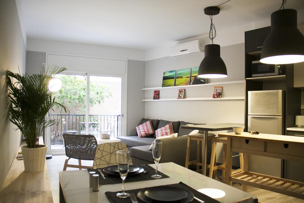 Idyllic Apartment With Terrace Βαρκελώνη Δωμάτιο φωτογραφία