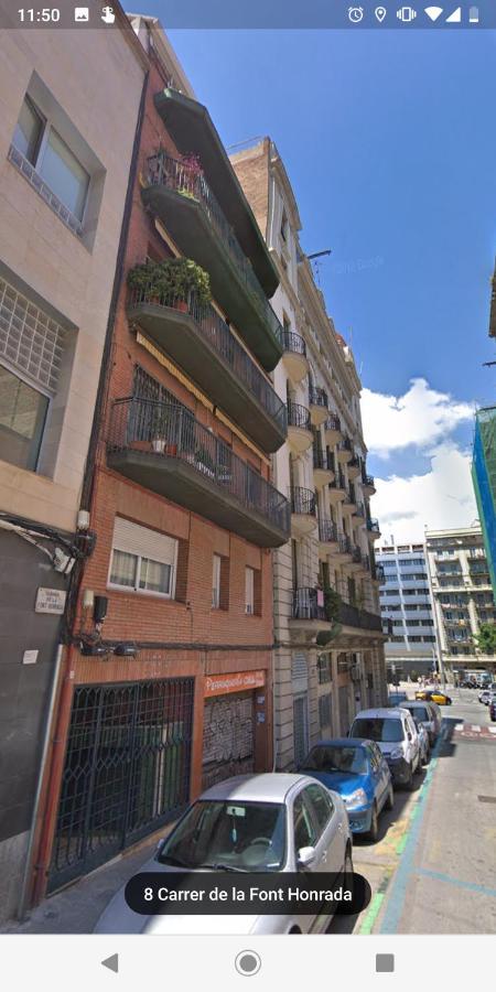 Idyllic Apartment With Terrace Βαρκελώνη Εξωτερικό φωτογραφία